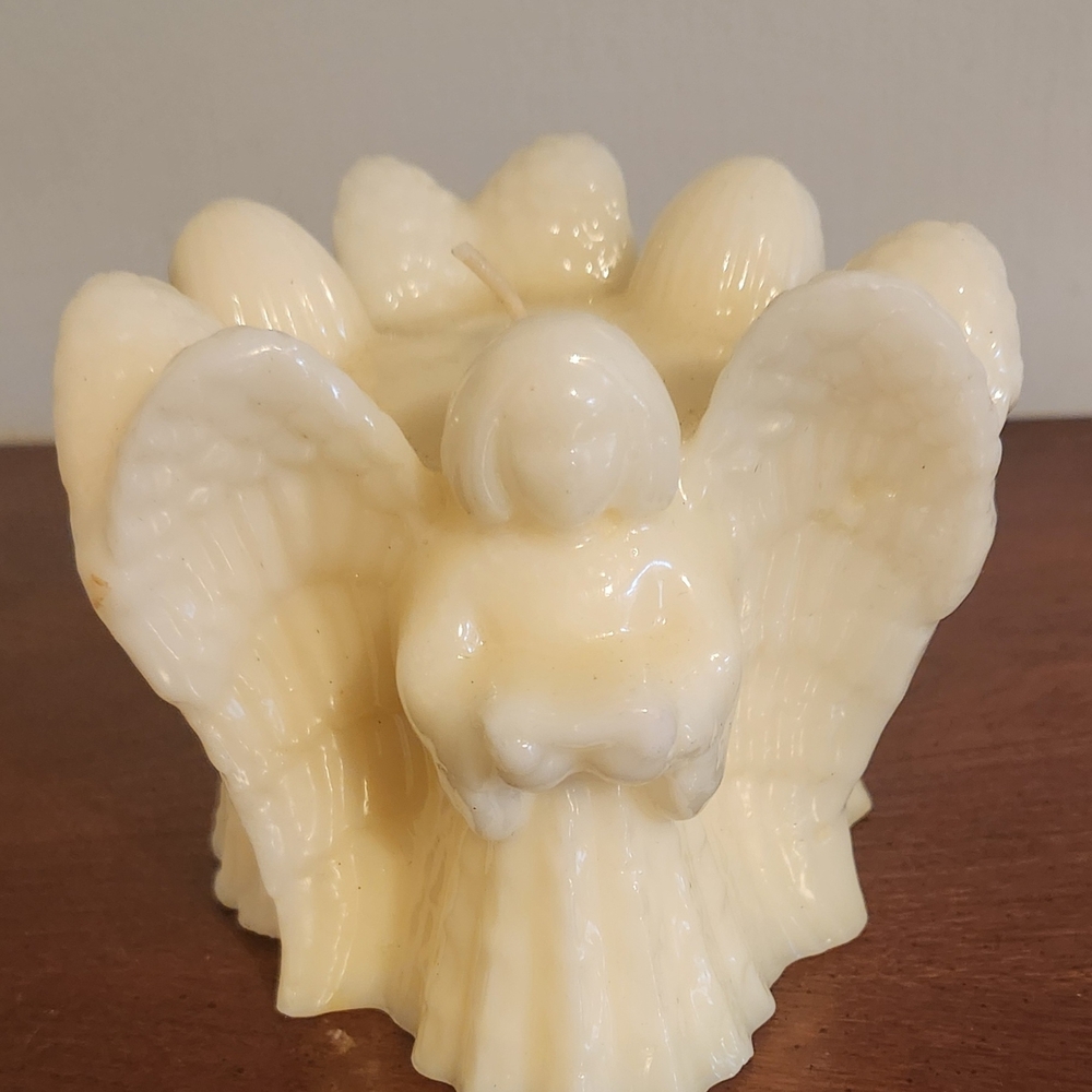 Cream Angel Candle